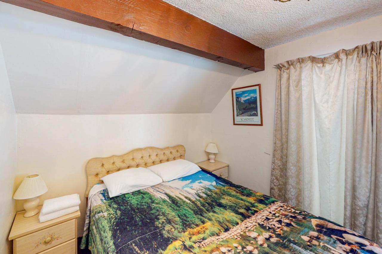 Brookside Cottage Yosemite West Exteriör bild